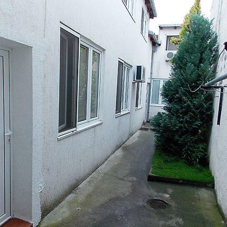 Hostel Kavala Belgrad Exterior foto